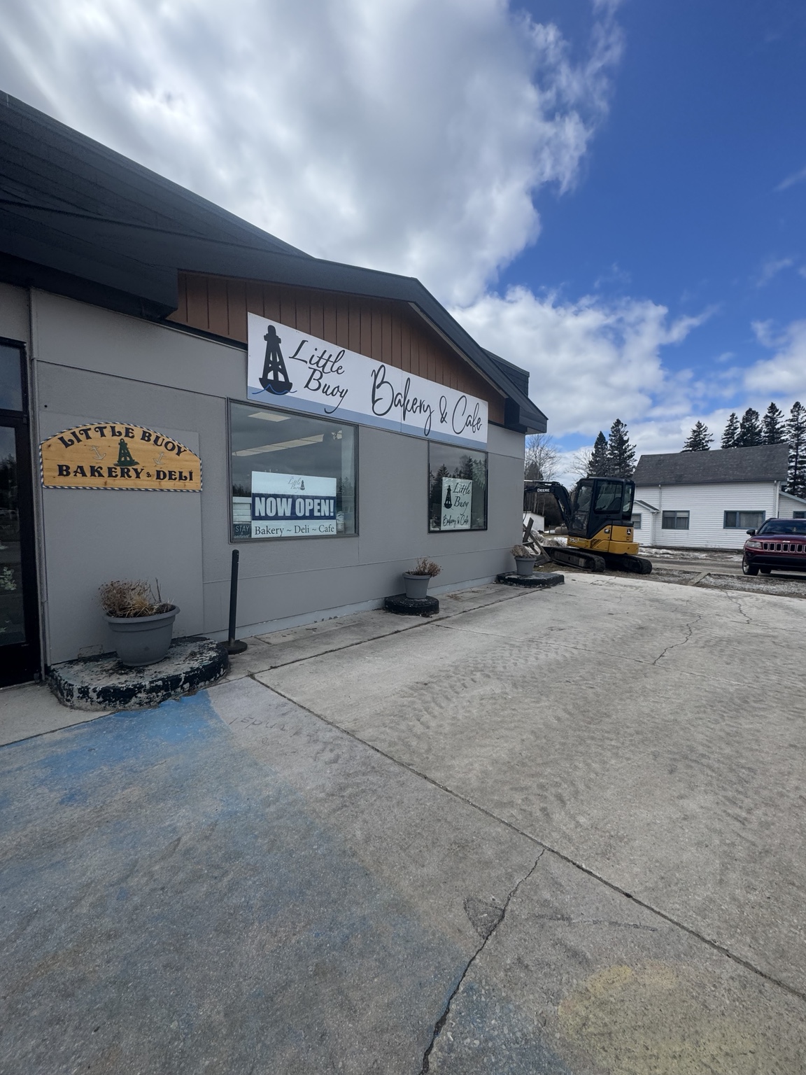 Little Buoy Bakery & Cafe